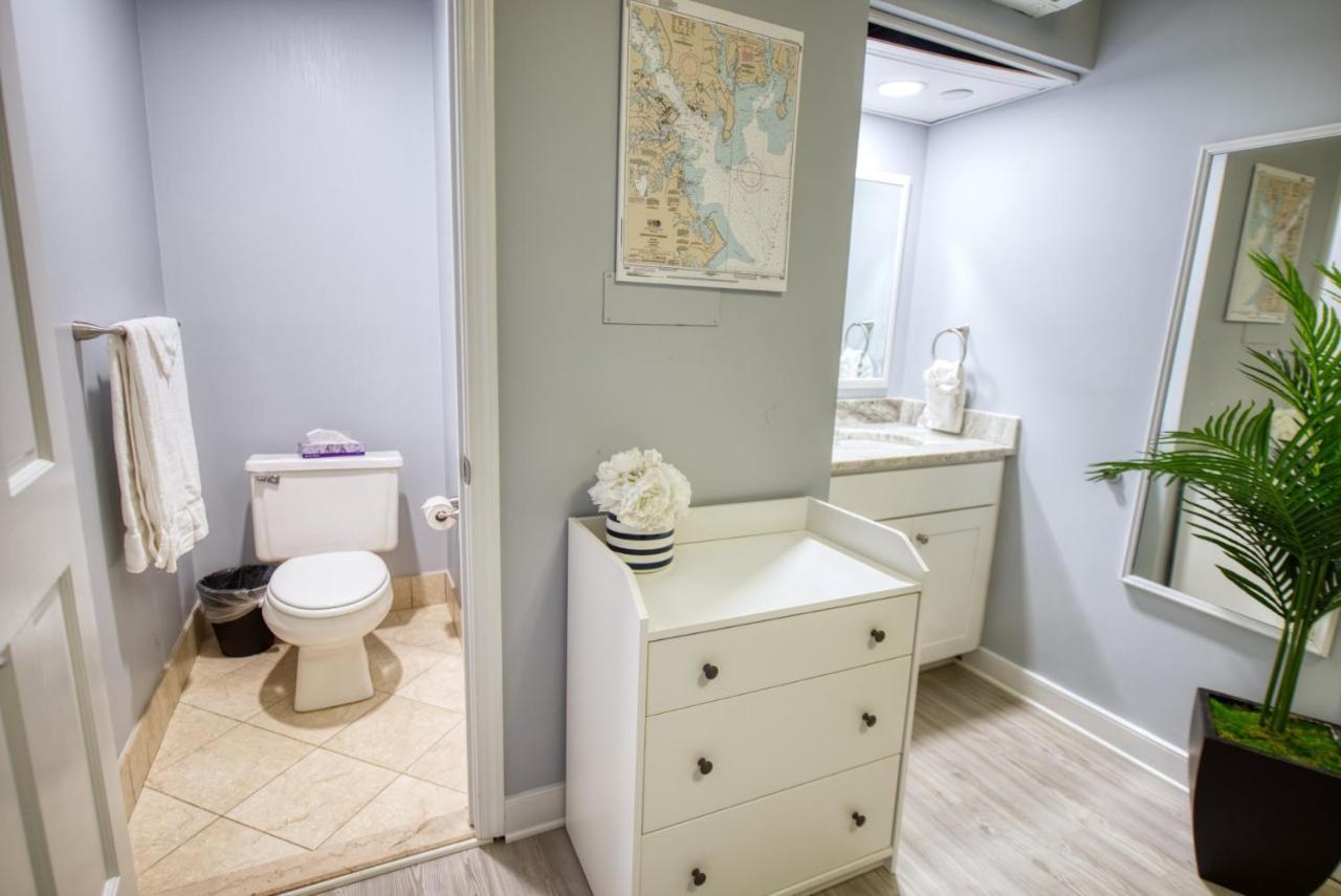 Double Room,1346276159:JPEG